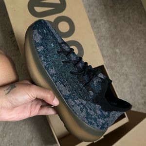 Kids yeezy boost 380